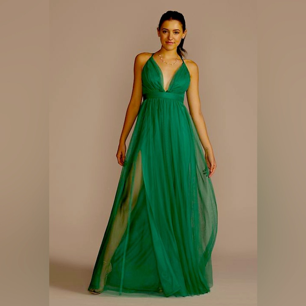 Full Length green Formal Dress with Plunge Neckline Tulle Wedding / Prom / Party